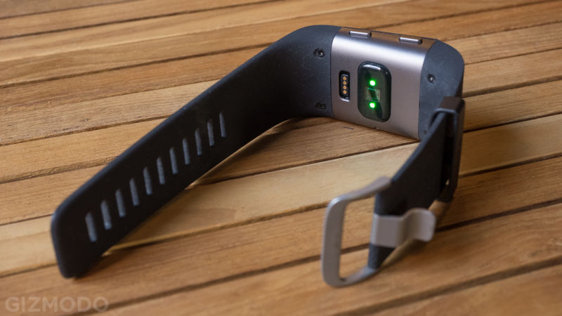 Illustration for article titled Users Are Suing Fitbit Over Inaccurate Heart Monitors